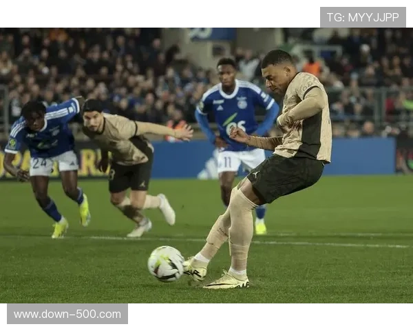 巴黎圣日耳门客场挑战斯特拉斯堡，防线伤病考验恩里克轮换